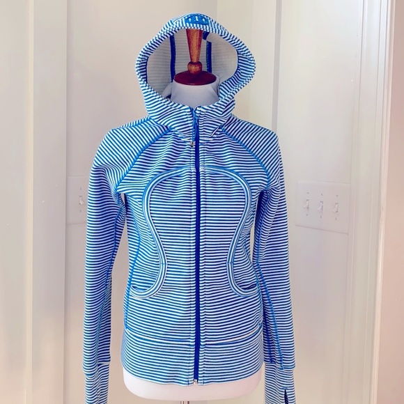 lululemon athletica Blue and White Striped Jacket - Picture 1 of 8